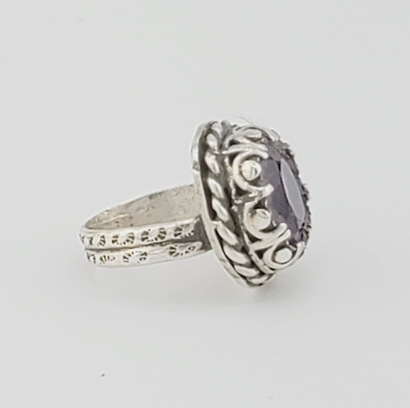 AMETHYST GEMSTONE OVAL SHAPE RING HANDMADE IN STERLING SILVER METAL SIZE 8.5 - Picture 5 of 6